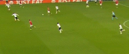 1634763888389028108.gif 开云体育app-【欧冠】C罗制胜球!落后2球逆转!曼联3比2亚特兰大