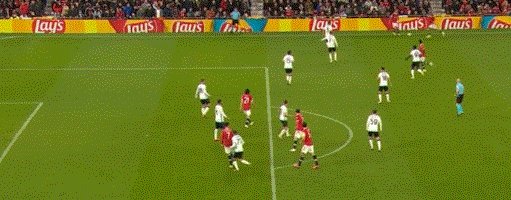 1634763852529079451.gif 开云体育app-【欧冠】C罗制胜球!落后2球逆转!曼联3比2亚特兰大